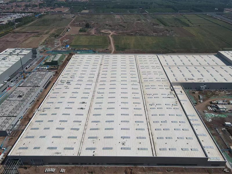 Structar Stàilinn Warehouse coileanta